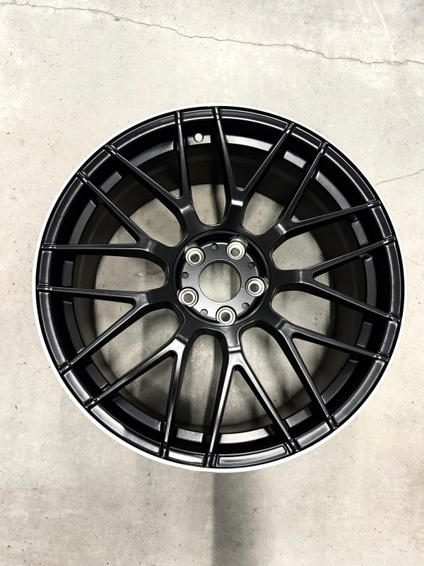Split 10-Spoke Wheel/Rim — Satin Black