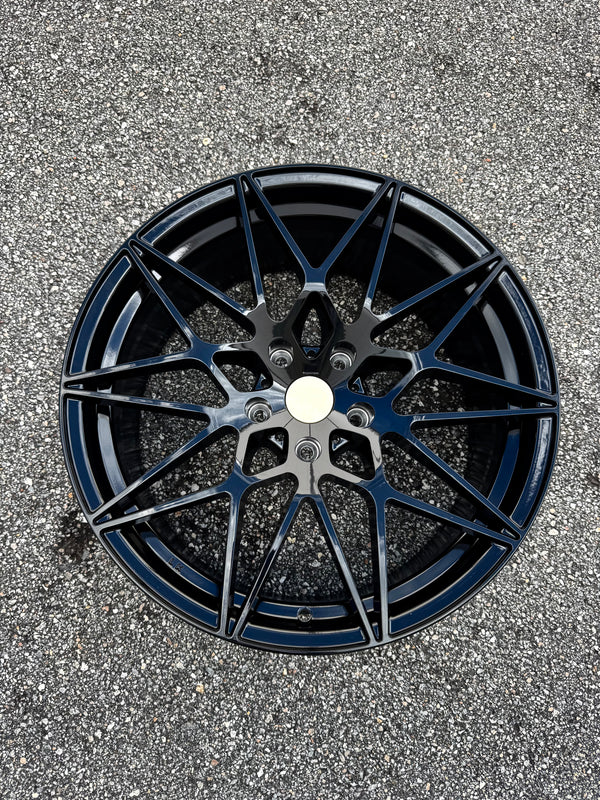 Midnight Mesh Wheel/Rim — Gloss Black